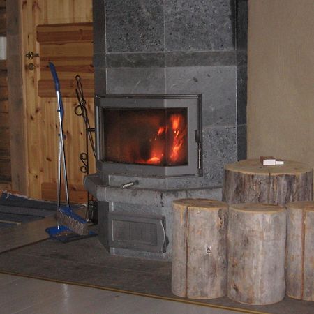 Myllyn Pirtti Cottage Naamijoki ภายนอก รูปภาพ