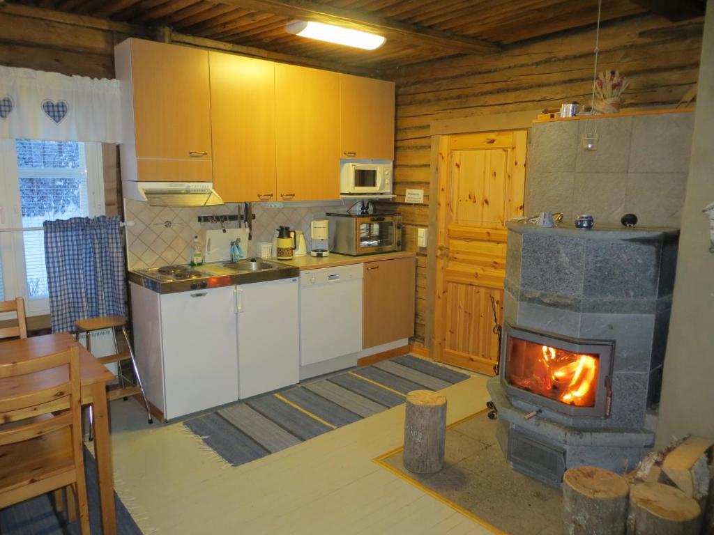 Myllyn Pirtti Cottage Naamijoki ภายนอก รูปภาพ